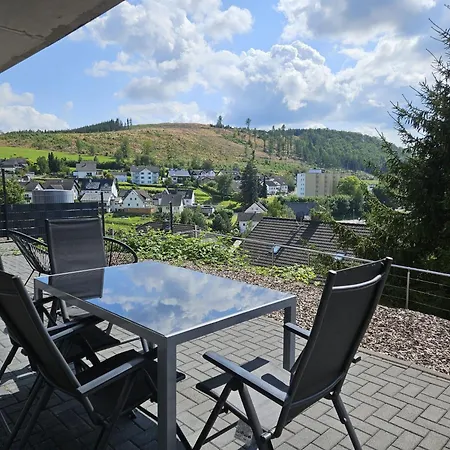 Stilvolle Mit Blick Und Selbst-check-in Apartment Bad Berleburg