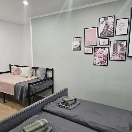 Stilvolle Mit Blick Und Selbst-check-in Apartment Bad Berleburg