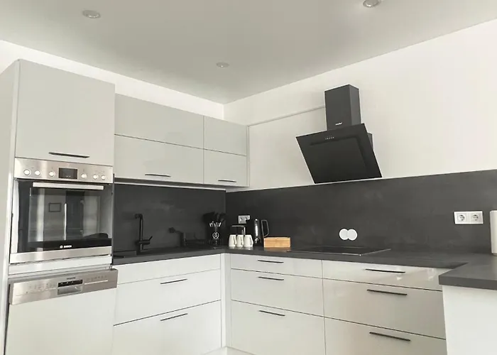 Stilvolle Mit Blick Und Selbst-check-in Apartamento