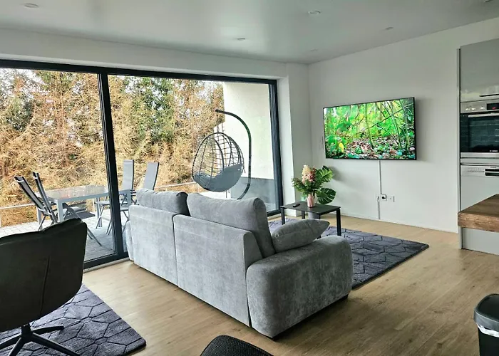 Stilvolle Mit Blick Und Selbst-check-in Apartamento *